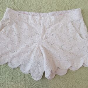 White Lace Women's Shorts